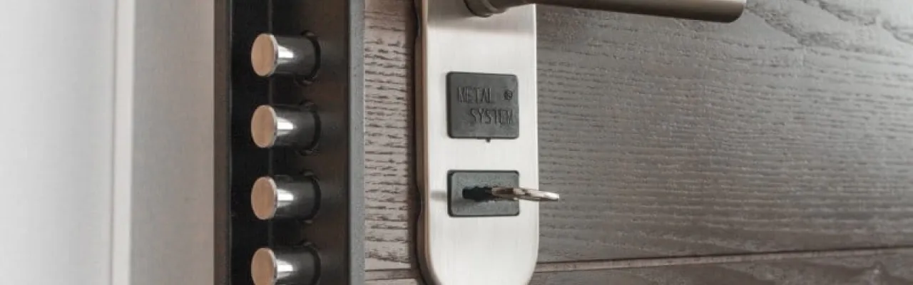 metal system door lock